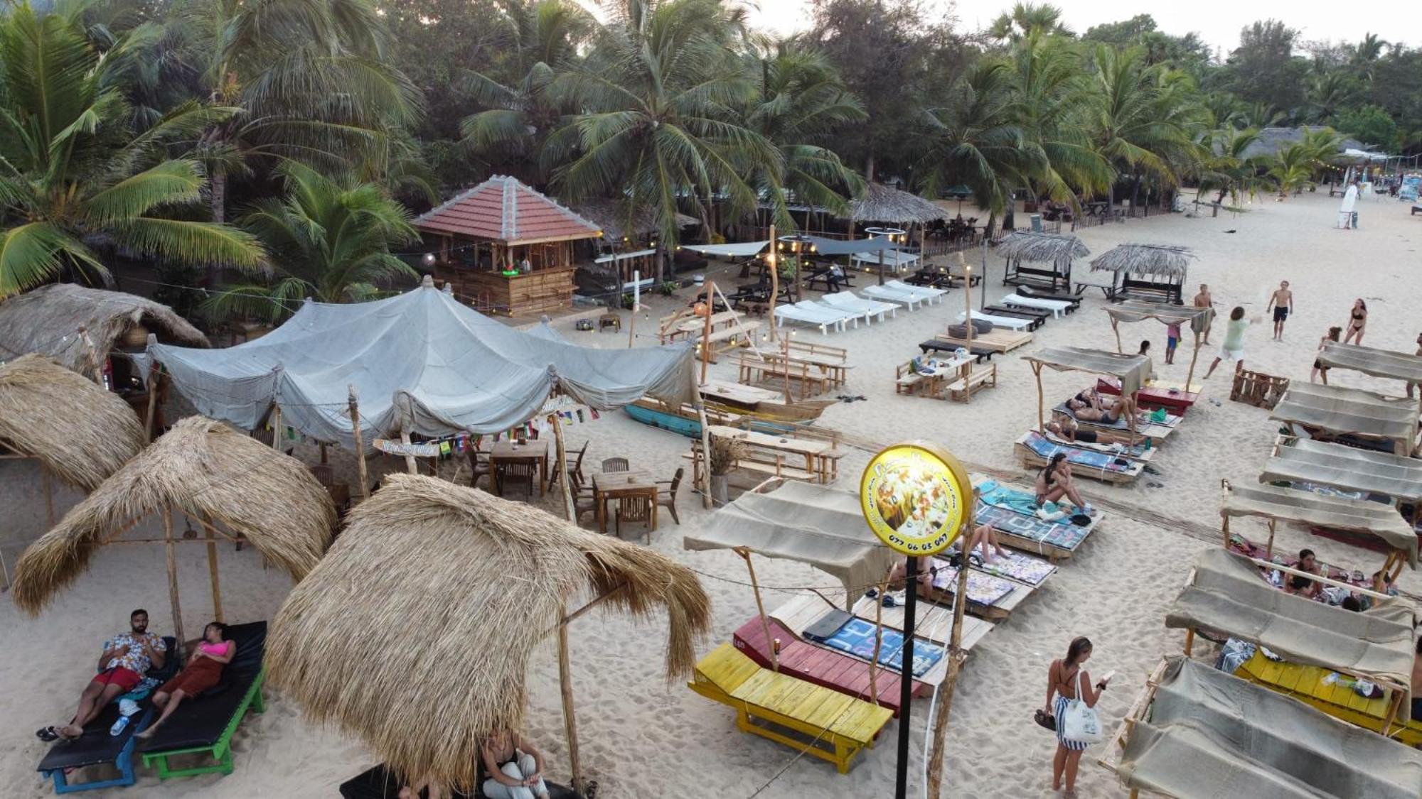 The Surf Access Guest House Baie d'Arugam Extérieur photo
